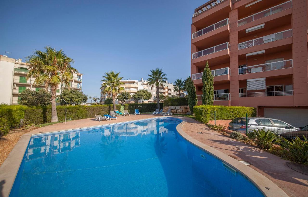 B02 - Fantastic Apartment With Pool Portimão Εξωτερικό φωτογραφία